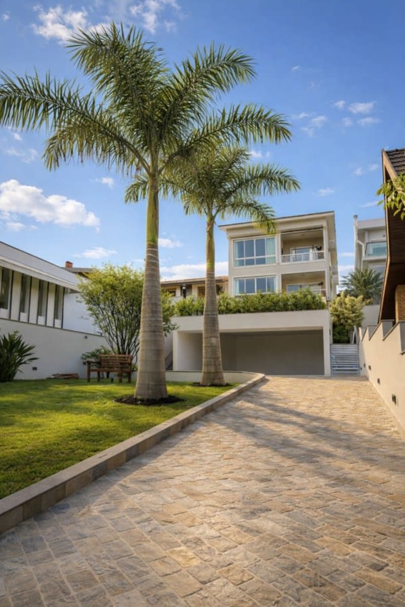 Luxo e Conforto em Alphaville: Casa à Venda!