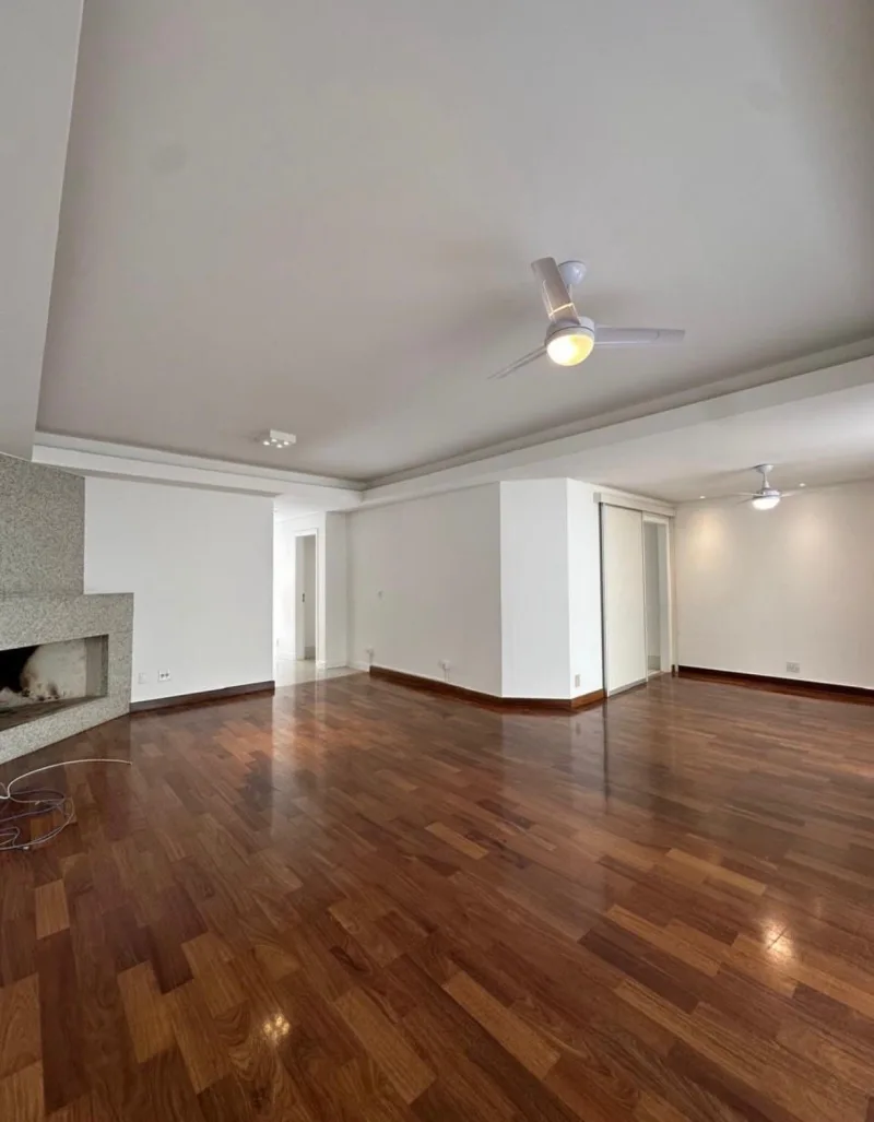Casa com 4 Suítes, Jacuzzi e Espaço Gourmet no Tamboré 7 - foto 1