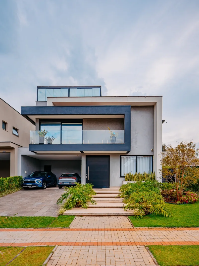 Casa Contemporânea Mobiliada com Automação Completa e Rooftop no Alphaville | 4 Suítes  - foto 1