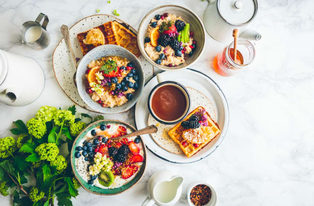 A vibrant photograph shown at multiple responsive sizes — Auto-optimized