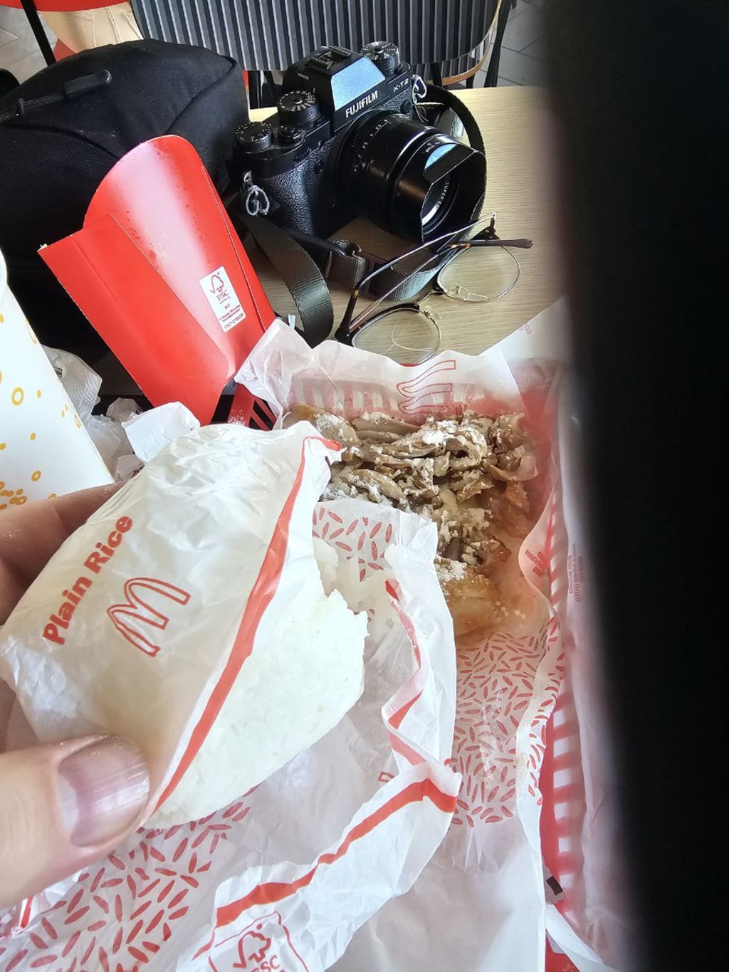 Gallery 2025-12-10 05:23