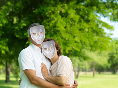 mask overlayed coupled.jpg mask overlayed coupled.jpg