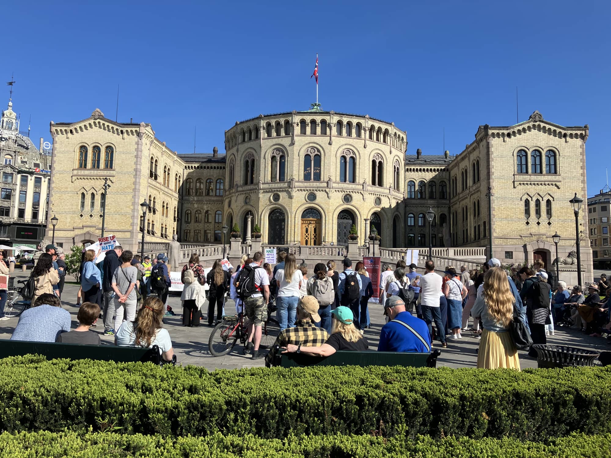 Rally crowd