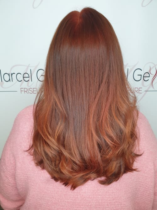 Frisuren-Bild von Candida Martin auf hairinspo: frau, kopfhaar, wellig, lang, waves, mehrfarbig, balayage, kupfer