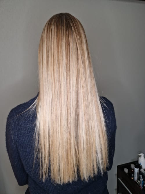 Frisuren-Bild von Peggy Nothing auf hairinspo: frau, kopfhaar, extralang, lang, mittelscheitel, mehrfarbig, haarfarbe, foilayage, highlights, hellblond, caramel