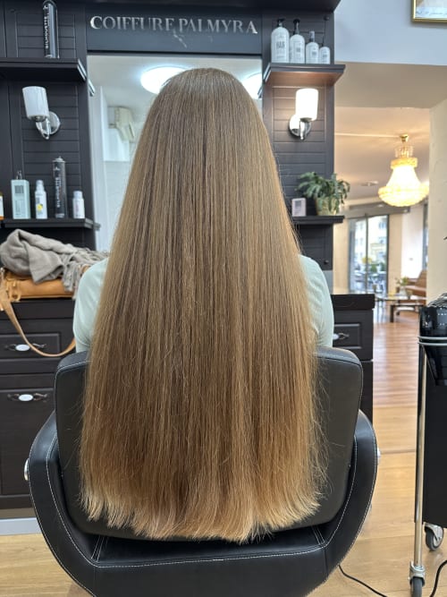 Frisuren-Bild von Guarini Caterina auf hairinspo: frau, kopfhaar, glatt, lang, haarglättung, einfarbig, haarfarbe, dunkelblond