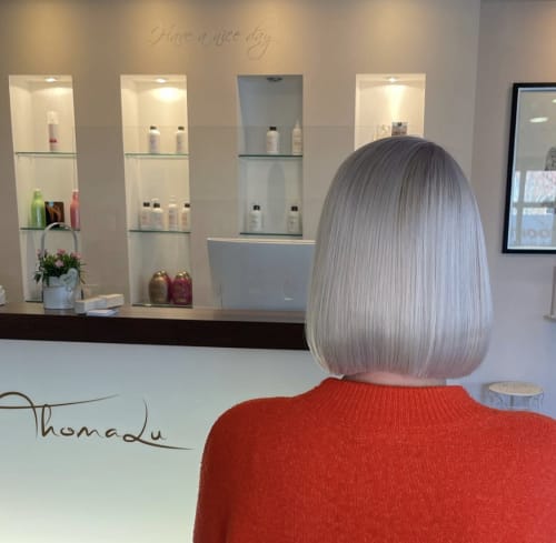 Frisuren-Bild von Thomalu Luxury hair beauty auf hairinspo: frau, kopfhaar, glatt, schulterlang, shortbob, einfarbig, haarfarbe, hellblond