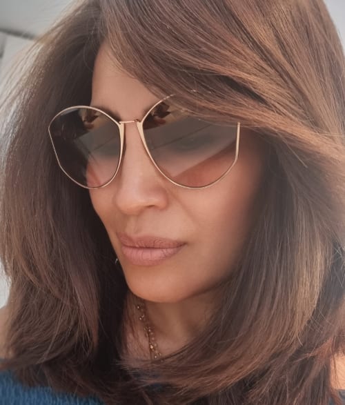 Frisuren-Bild von Luciano Cimmarrusti auf hairinspo: frau, kopfhaar, glatt, schulterlang, longbob, curtainbangs, einfarbig, haarfarbe, braun