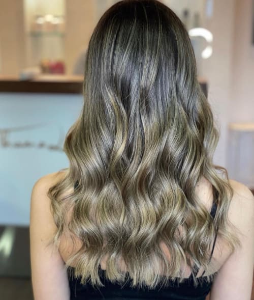 Frisuren-Bild von ThomaLu Luxury hair & photography auf hairinspo: frau, kopfhaar, glatt, schulterlang, seitenscheitel, mehrfarbig, balayage, hellblond
