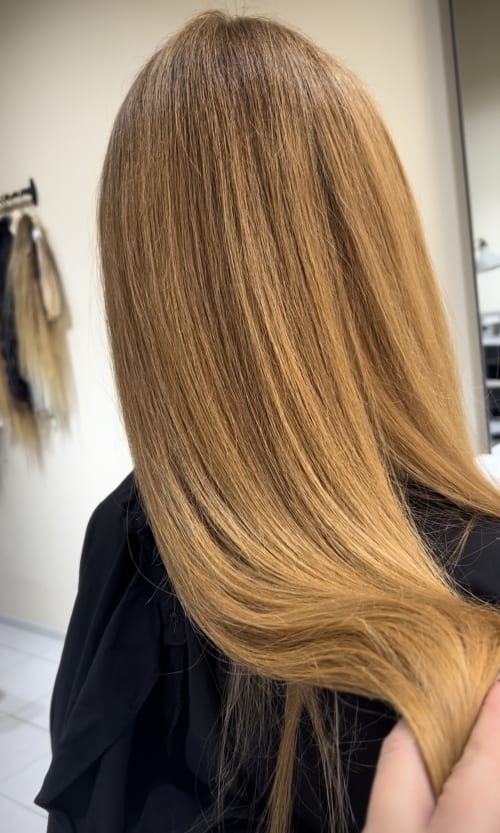 Frisuren-Bild von Vivian Fusko auf hairinspo: frau, kopfhaar, glatt, lang, Haarverlängerung, einfarbig, kupfer