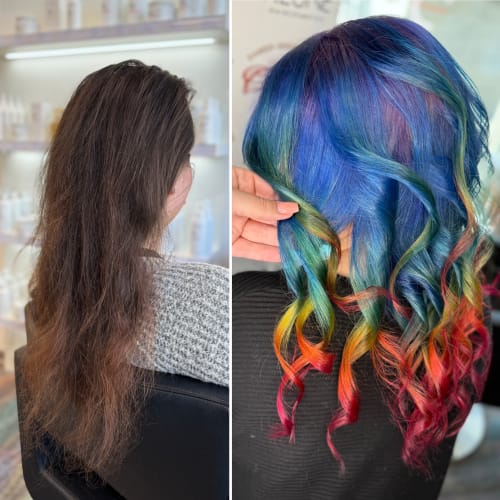 Frisuren-Bild von Coiffeur 4410 auf hairinspo: frau, kopfhaar, wellig, lang, stufenschnitt, mehrfarbig, keine farbtechnik, rot, violett, gelb