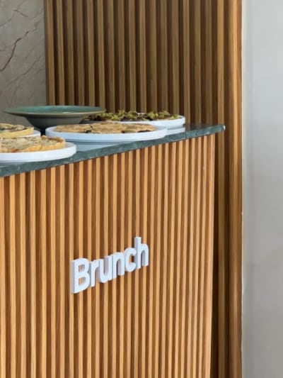 Cozee Coffee & Brunch