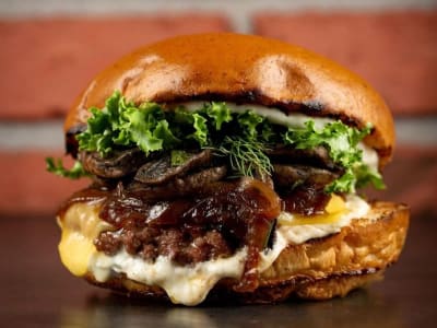 Taylor Burger & Drinks 