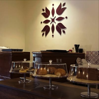 El Khan Coffee & Brunch