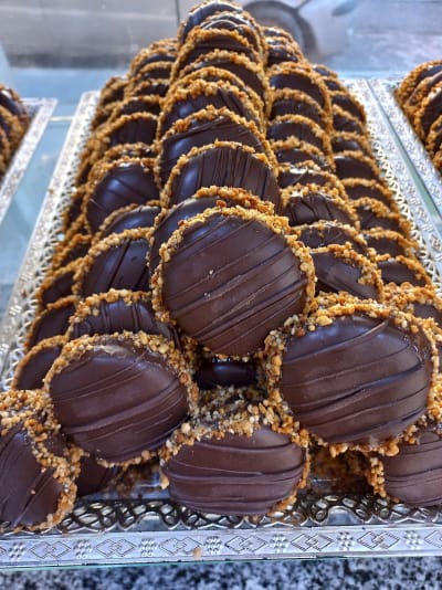 Hlouiat Tadj Bn Nasr Mhrz