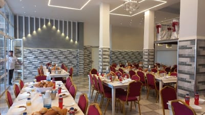Salle de Diner Catering Bent Sultan