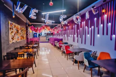 Latinoo Food & Glass