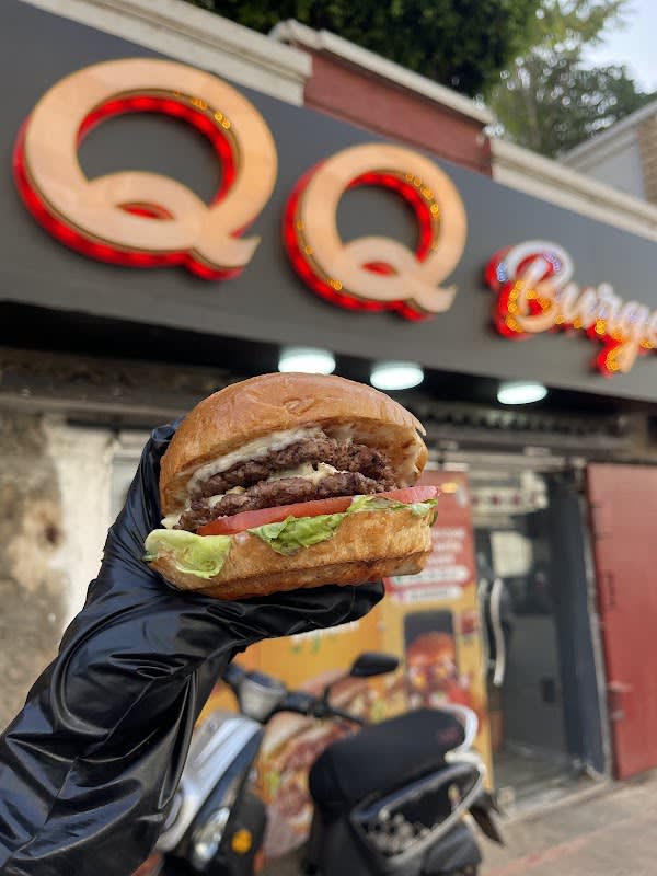 QQ Burger