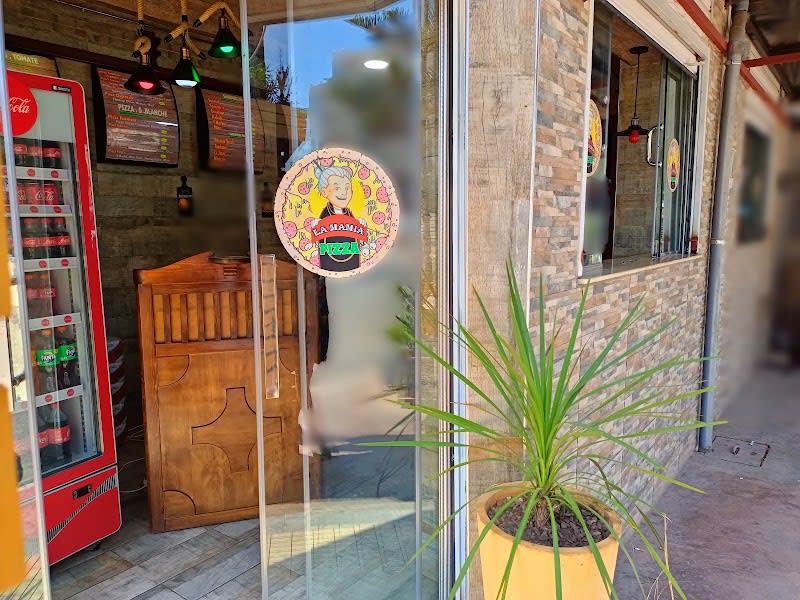 Pizza la Mamia Es Senia