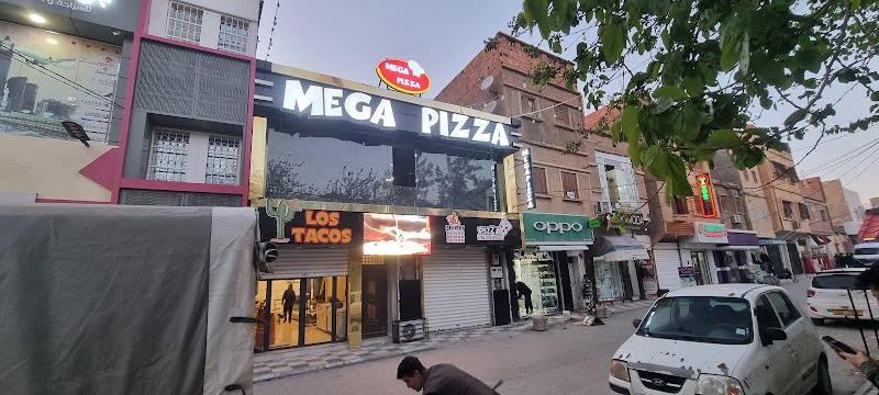 Mega pizza khenchela
