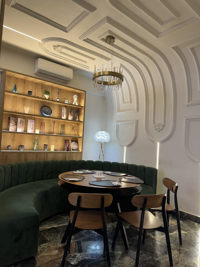 La Dolce Vita Restaurant