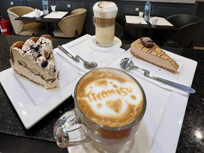 Tiramisu Restaurant Café