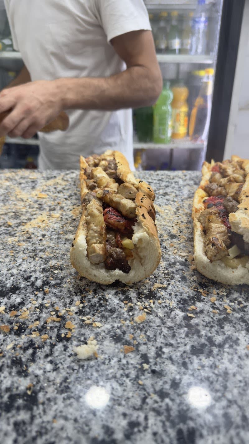 Khima Akhina Llmchaoui