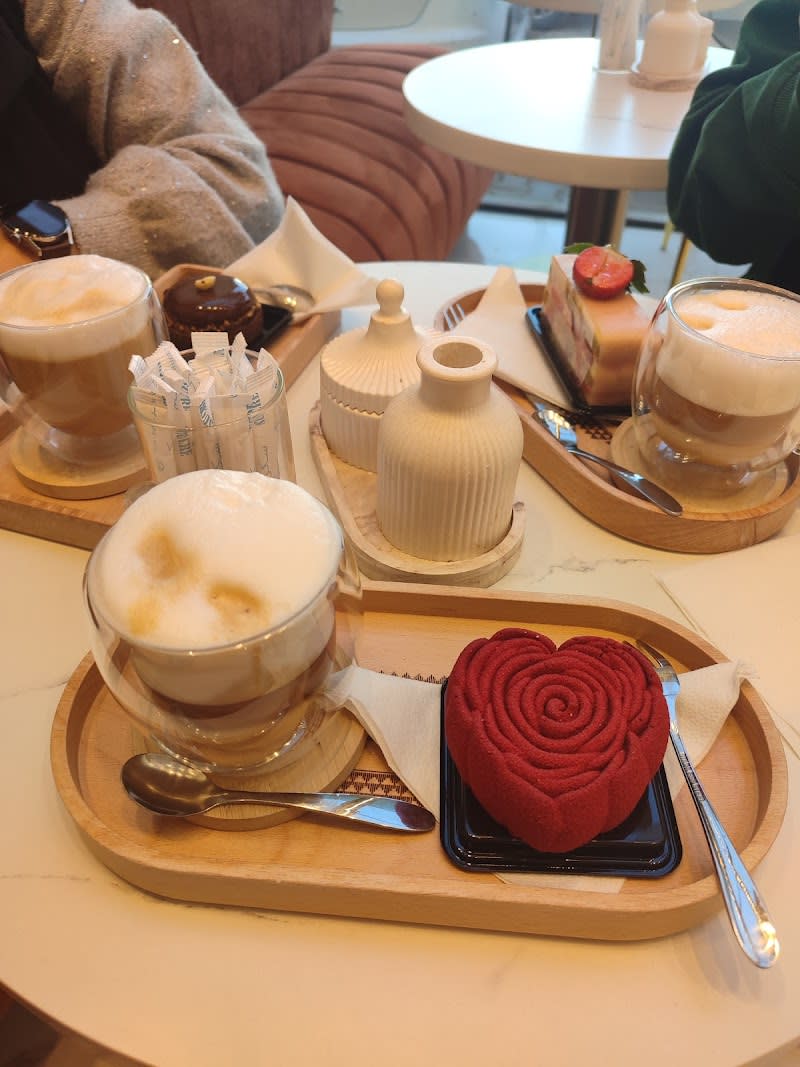 Photo Google — par Amina assma Bou