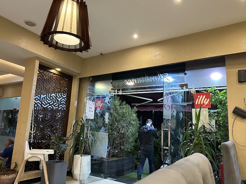 Ambiance Resto Café Hartoum