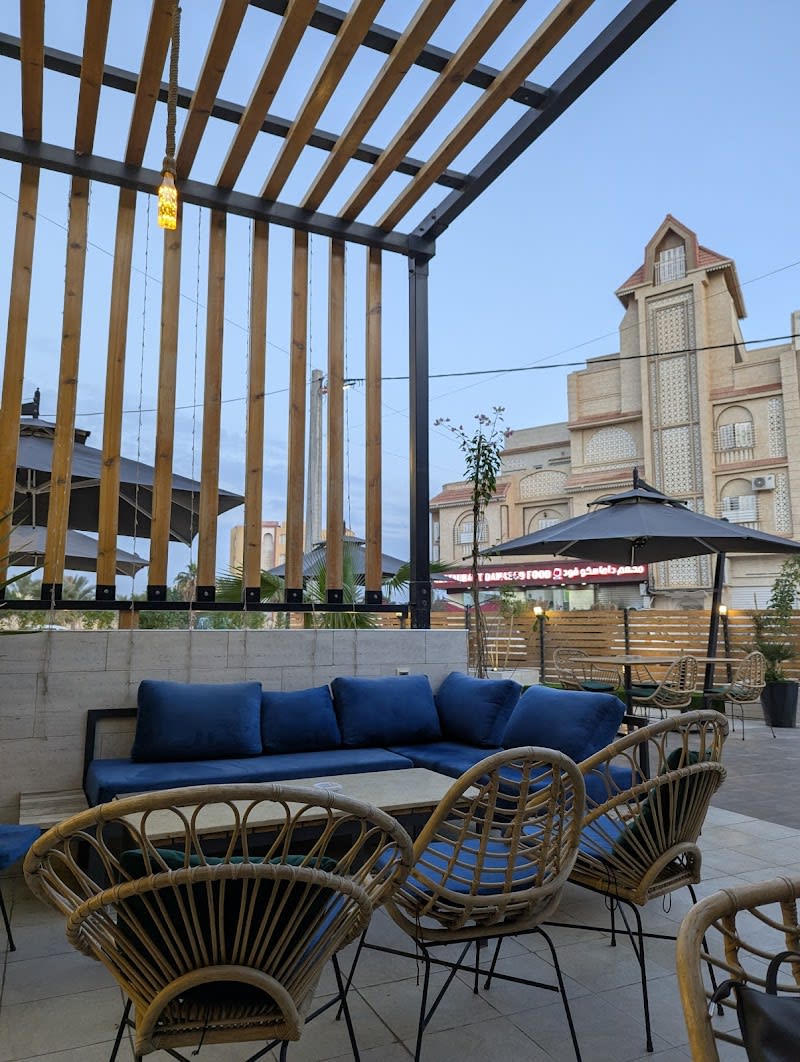 Le_07_Restaurant_Cafe