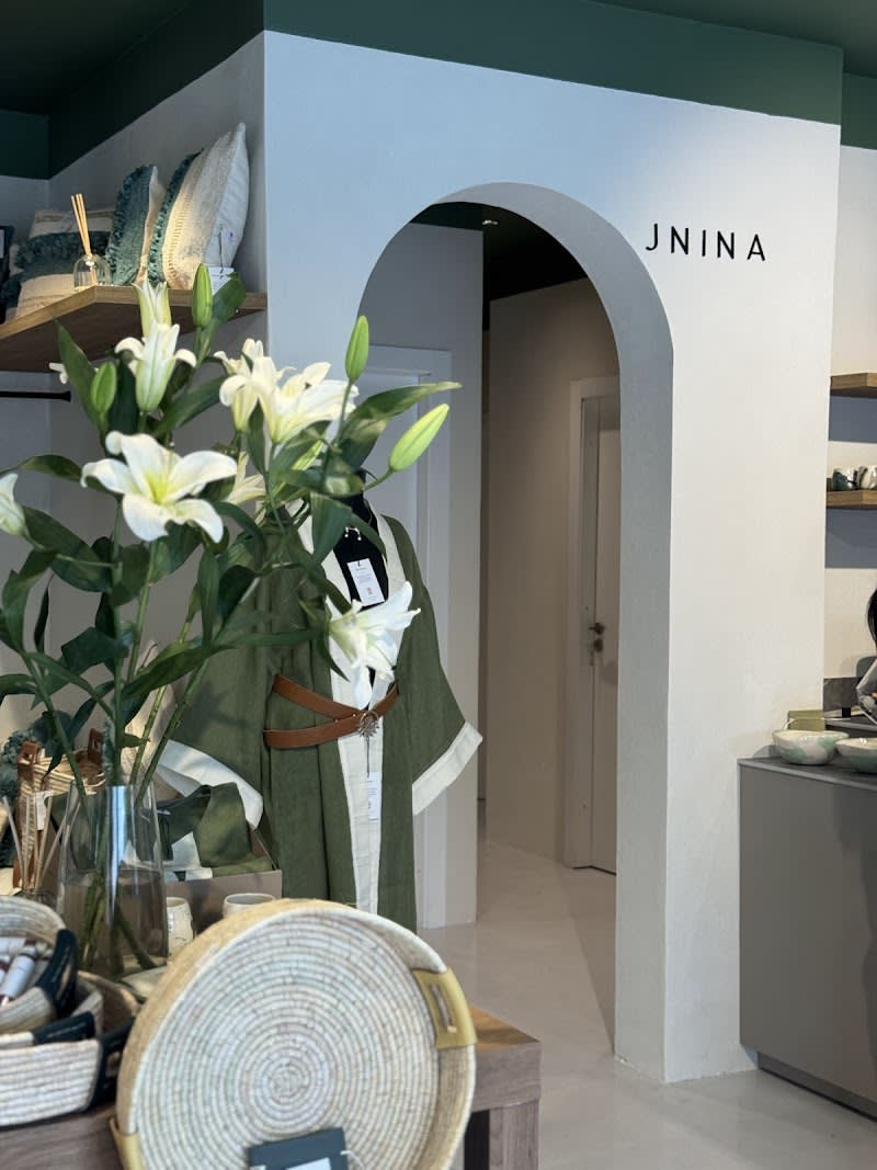 JNINA – Atelier floral & Concept Store