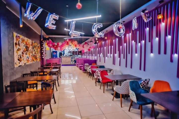 Latinoo Food & Glass