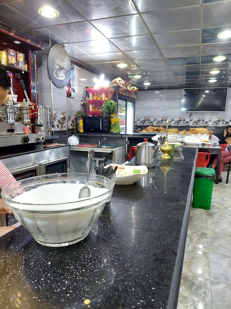 Café london madame rock