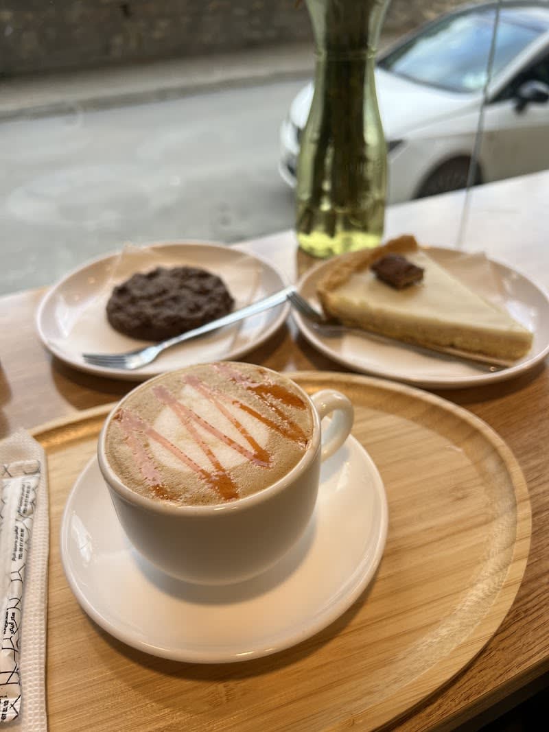 Melina Happiness in a Cup