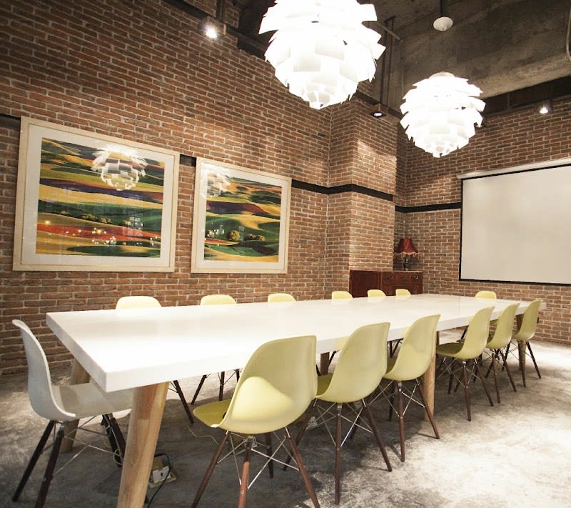 Restaurant Pacha Corniche