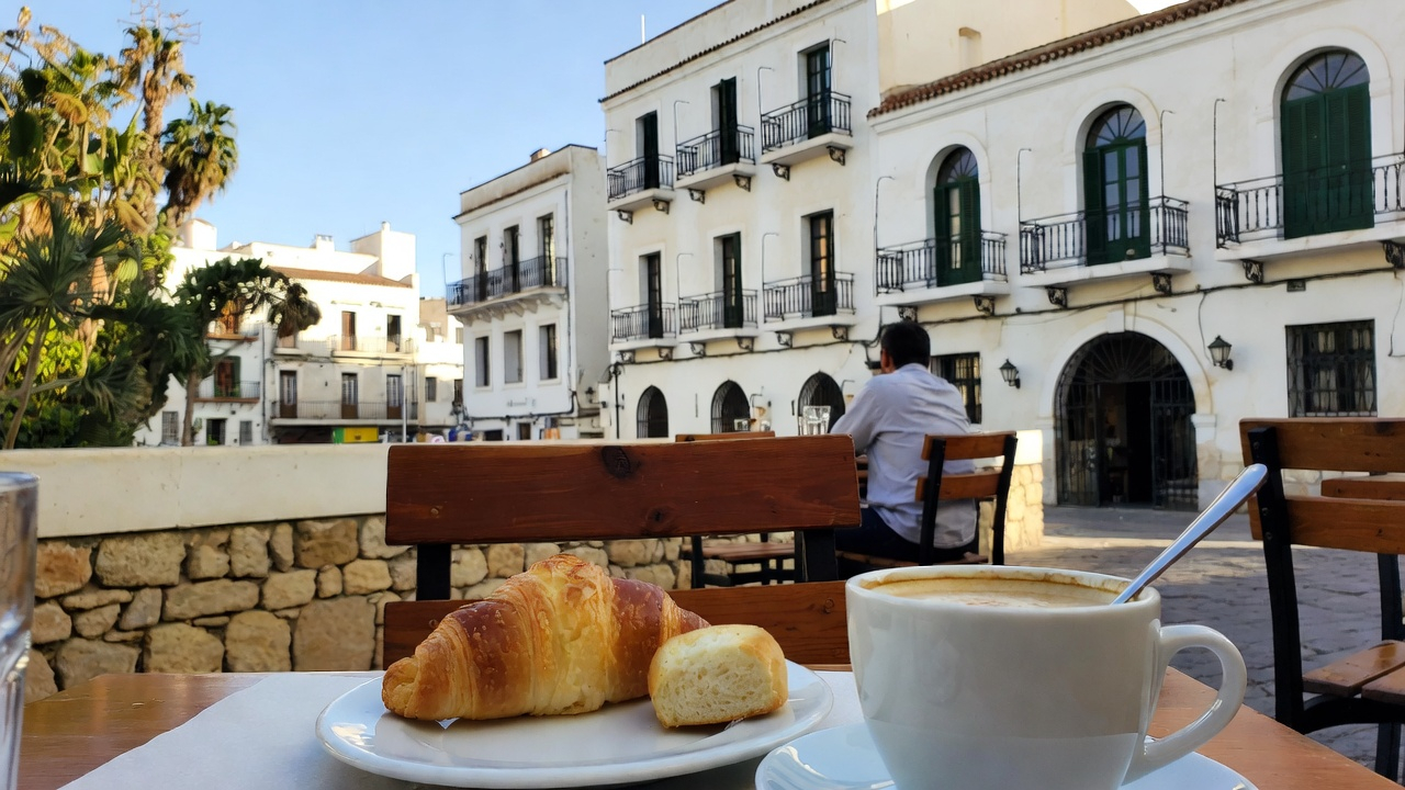 Les meilleurs brunchs à Oran en 2026 — Cafés et adresses incontournables