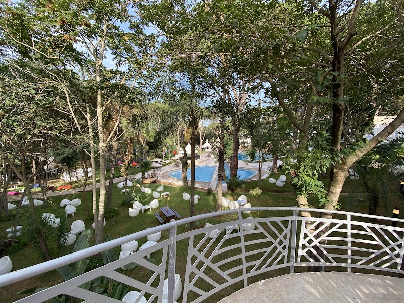 Palais Djenane Lakhdar