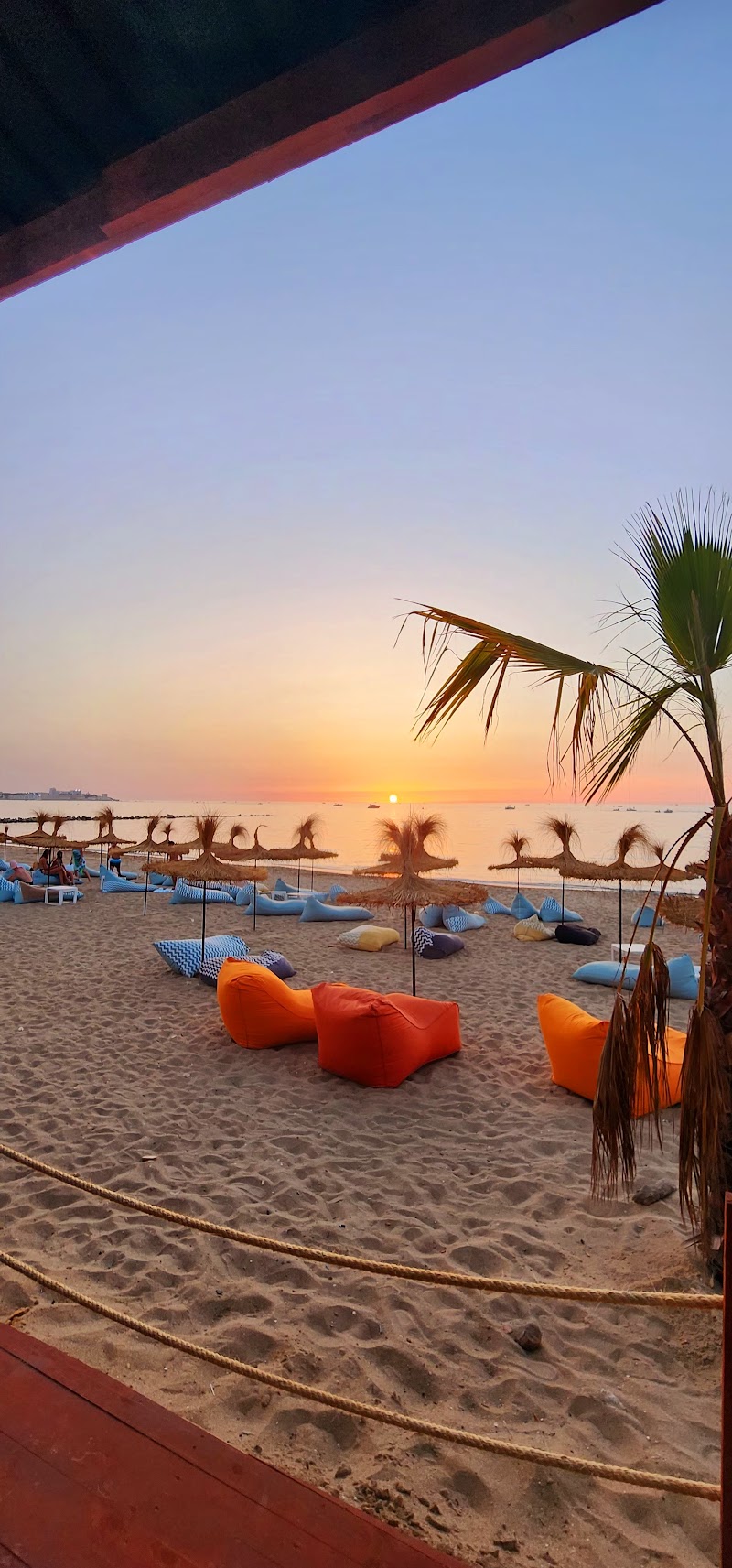 Les Voiles Beach Club