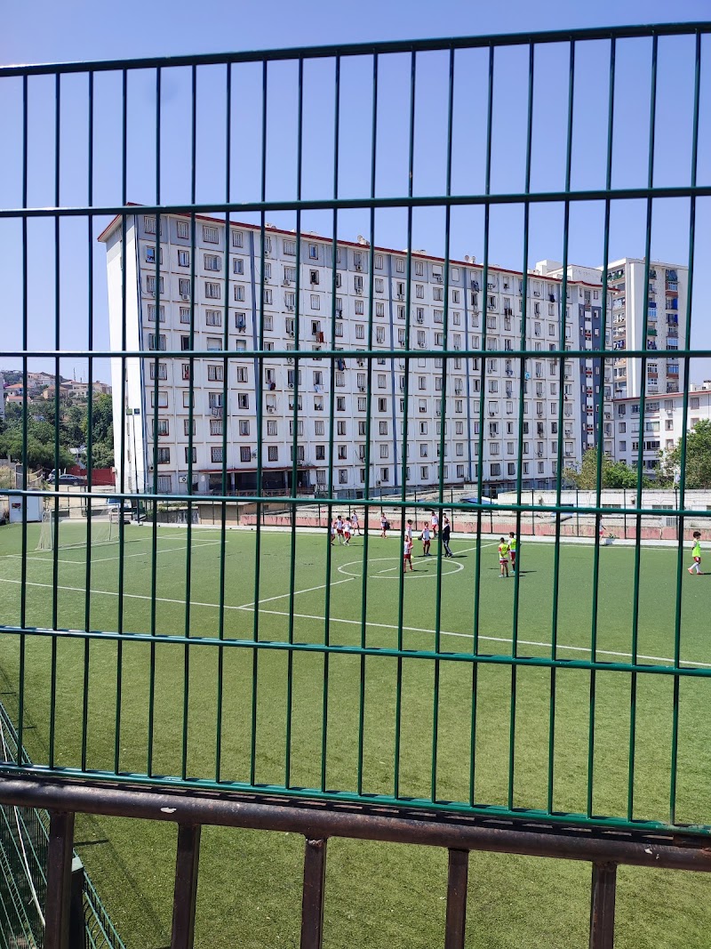 Stade de foot La Menadia