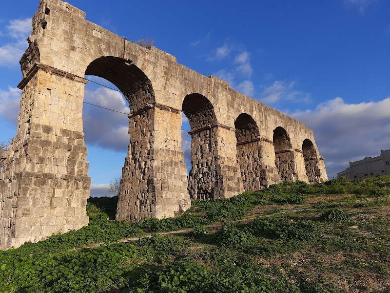 Aqueduc Romain