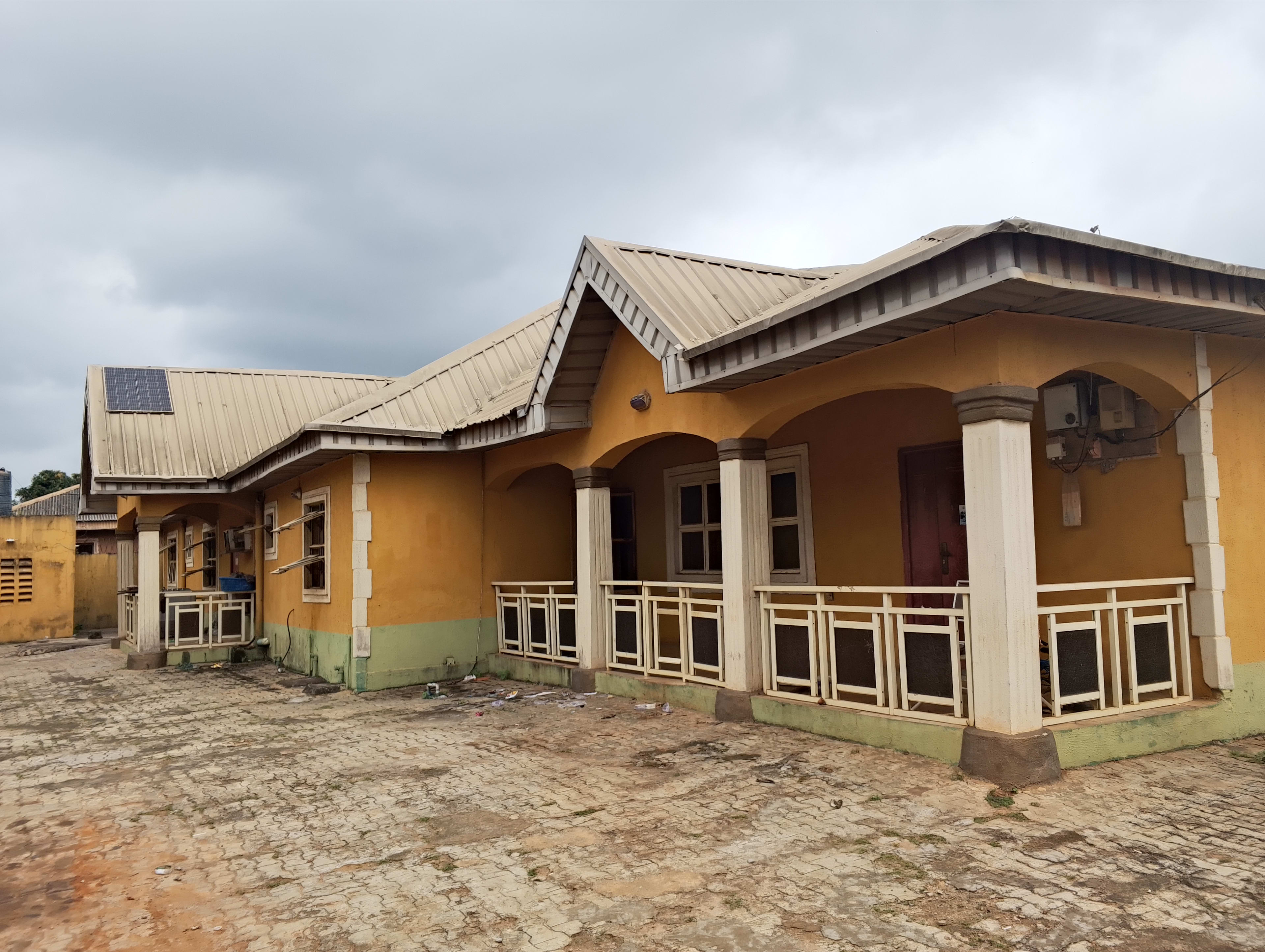 5 Bedroom Bungalow
