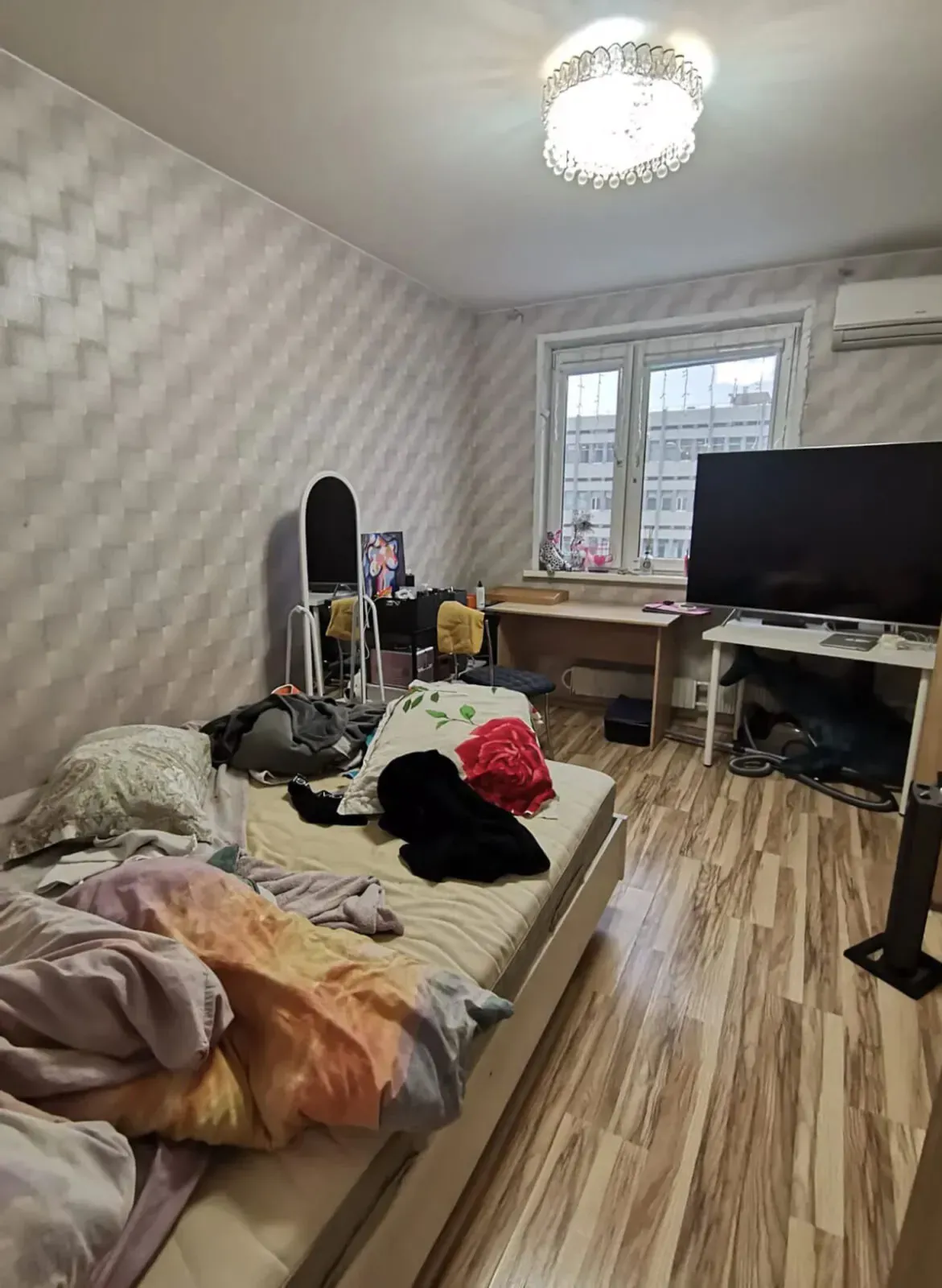 Генеральная уборка квартиры — до