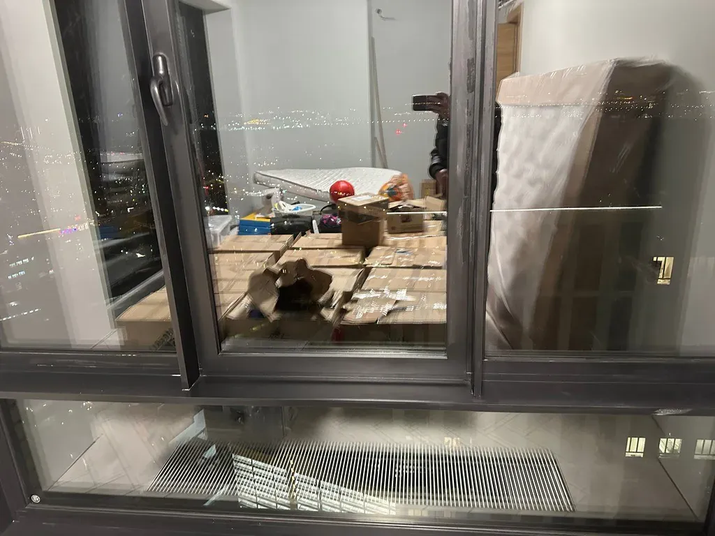 Мытье 4х створчатые окна после ремонта — после