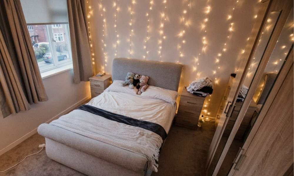 How to Hang String Lights in Bedroom