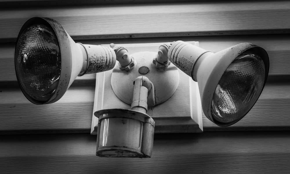 How To Set Outdoor Light Timer