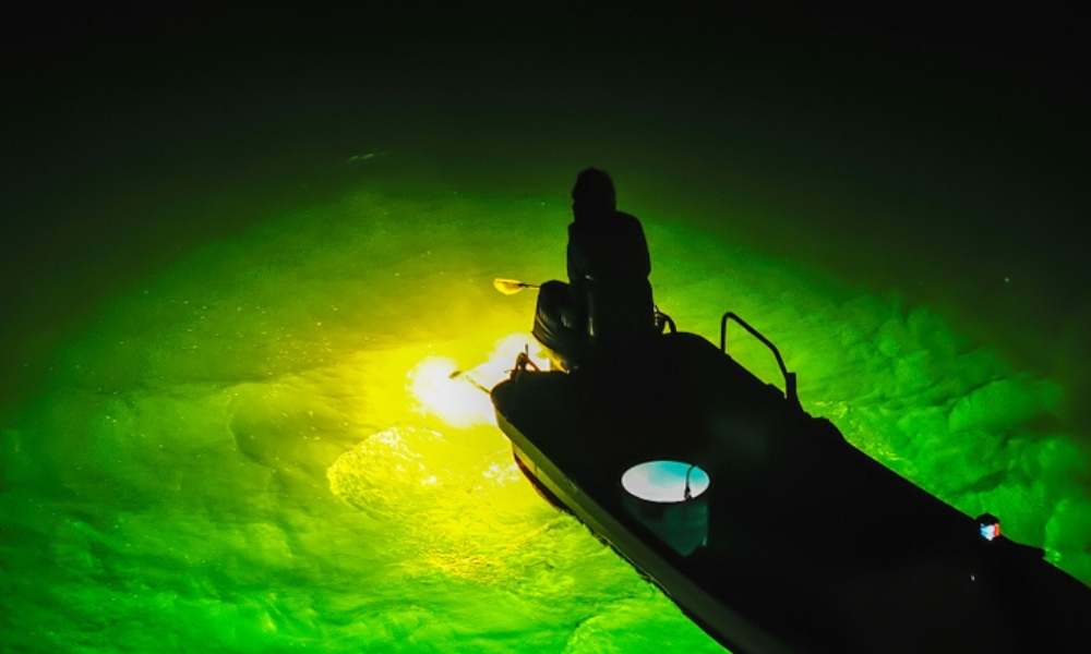 how deep to put green fishing light
