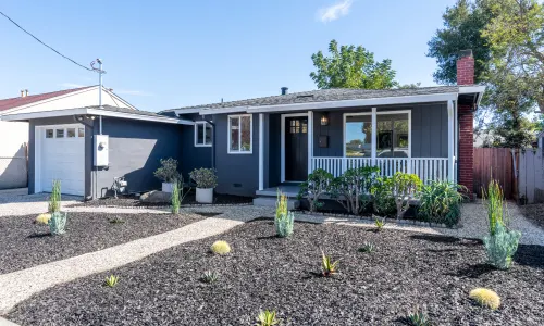 228 West Harder Road photo 2