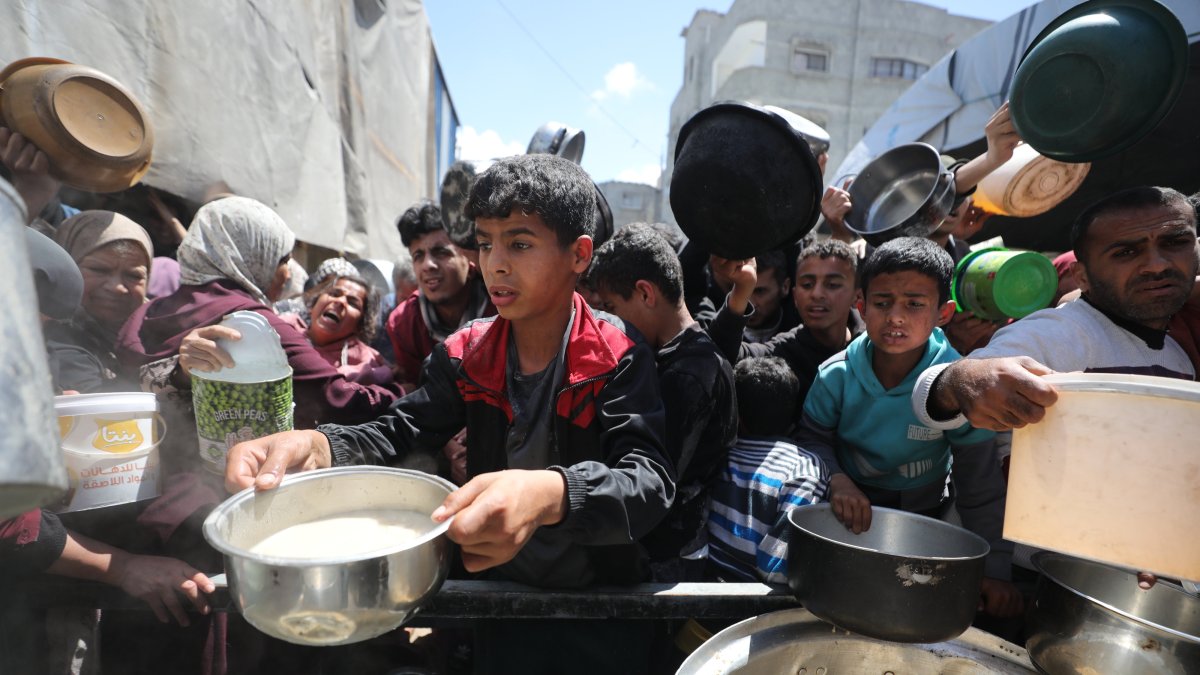 UN Says World's Forced Displacement Due to Conflict Tops 117 Million