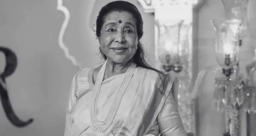 Asha Bhosle Dies at 92, Iconic Voice of Indian Music Falls Silent