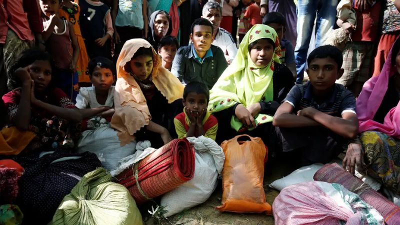 BGB Sends 107 Rohingyas Back to Camps After Detaining Them Outside Teknaf